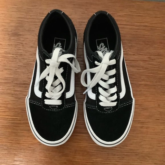 Black and White Vans - Picture 2 of 7